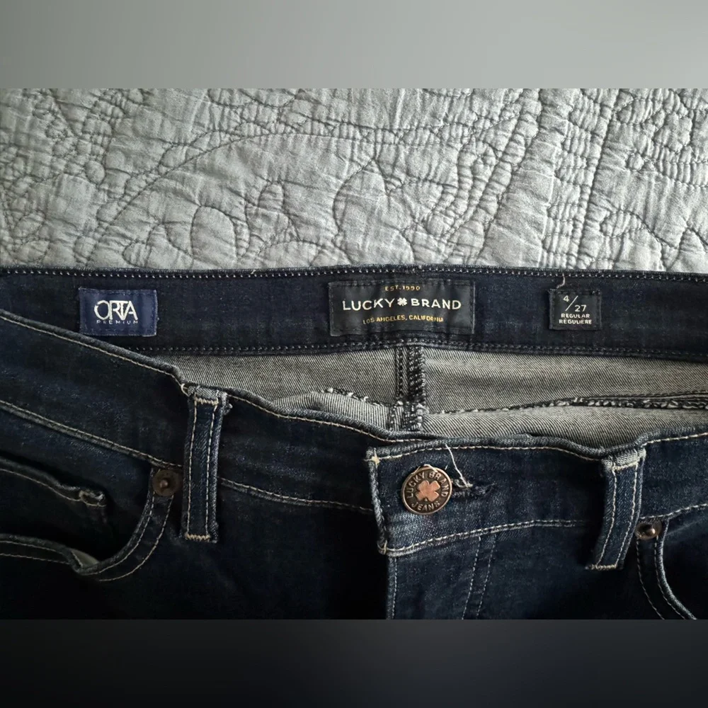Lucky Brand “Hayden Skinny” dark wash skinny jeans Size 4/27